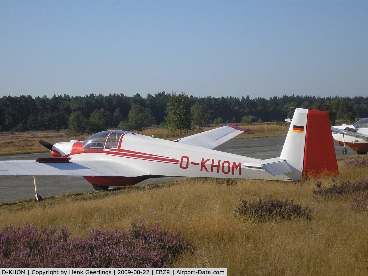 D-KHOM, Scheibe SF-25C Falke C/N Not found D-KDDK, Fly In Malle Airport , 22 Aug 2009