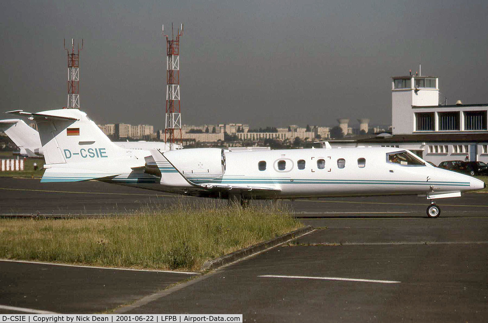 D-CSIE, 2000 Learjet 31A C/N 31-207, LFPB