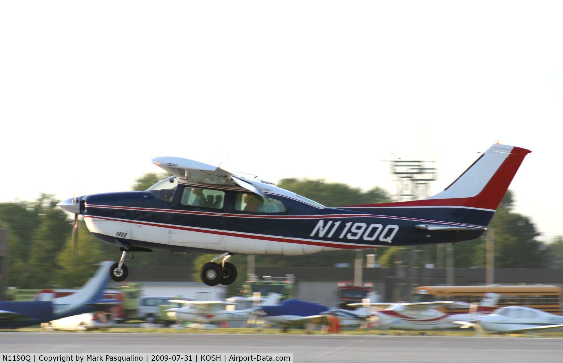 N1190Q, 1972 Cessna 210L Centurion C/N 21059690, Cessna 210L