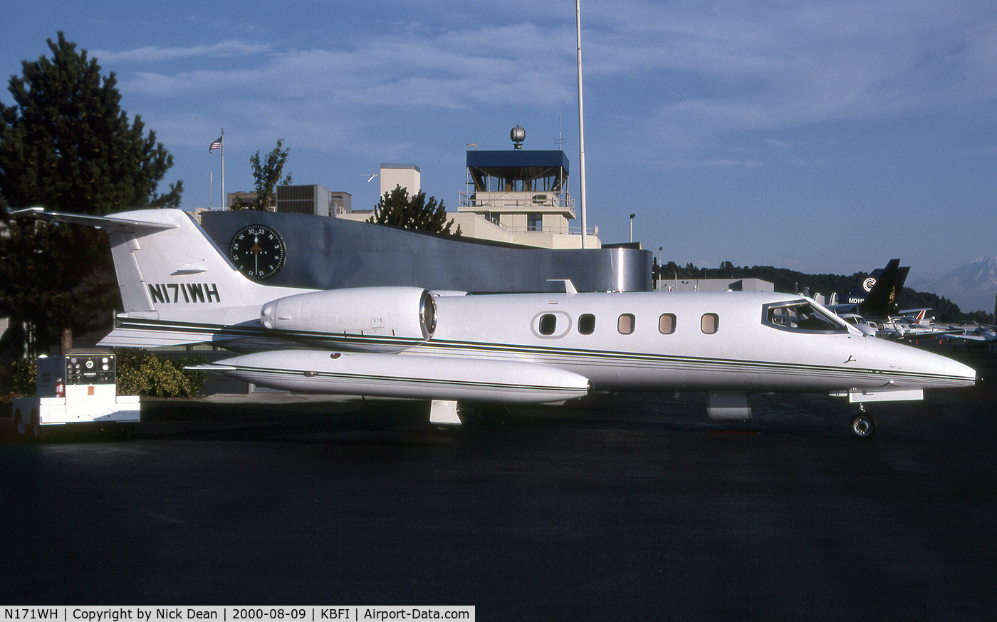 N171WH, 1978 Gates Learjet 35A C/N 171, KBFI