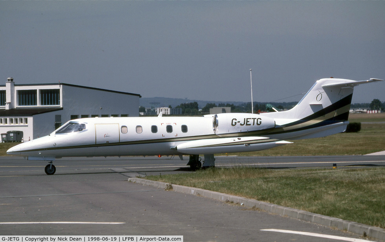 G-JETG, 1980 Gates Learjet 35A C/N 35A-324, LFPB