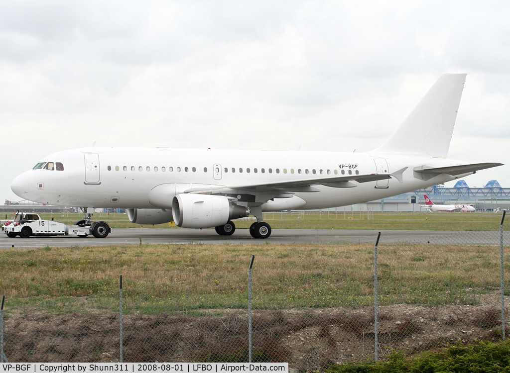 VP-BGF, 2007 Airbus A319-115CJ C/N 3356, Trackted to Air France facility from ACJ Center... All white on left side...