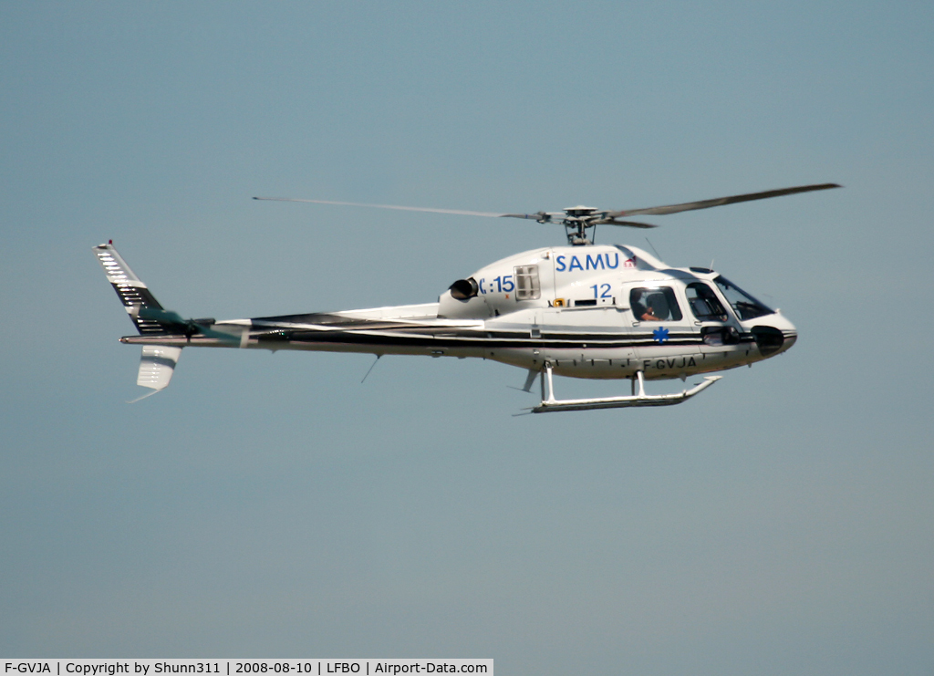F-GVJA, Eurocopter AS-355N Ecureuil 2 C/N 5689, On take off after refuelling...