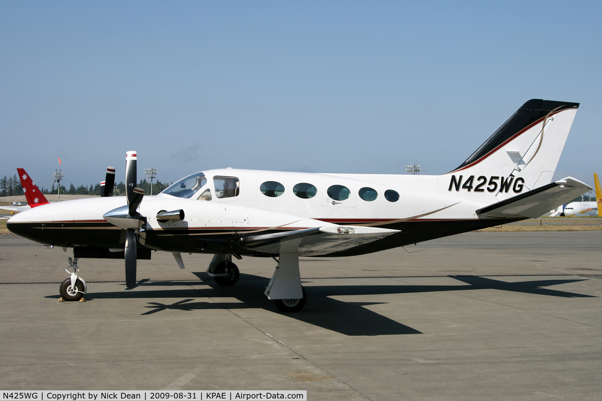 N425WG, 1981 Cessna 425 C/N 425-0030, KPAE