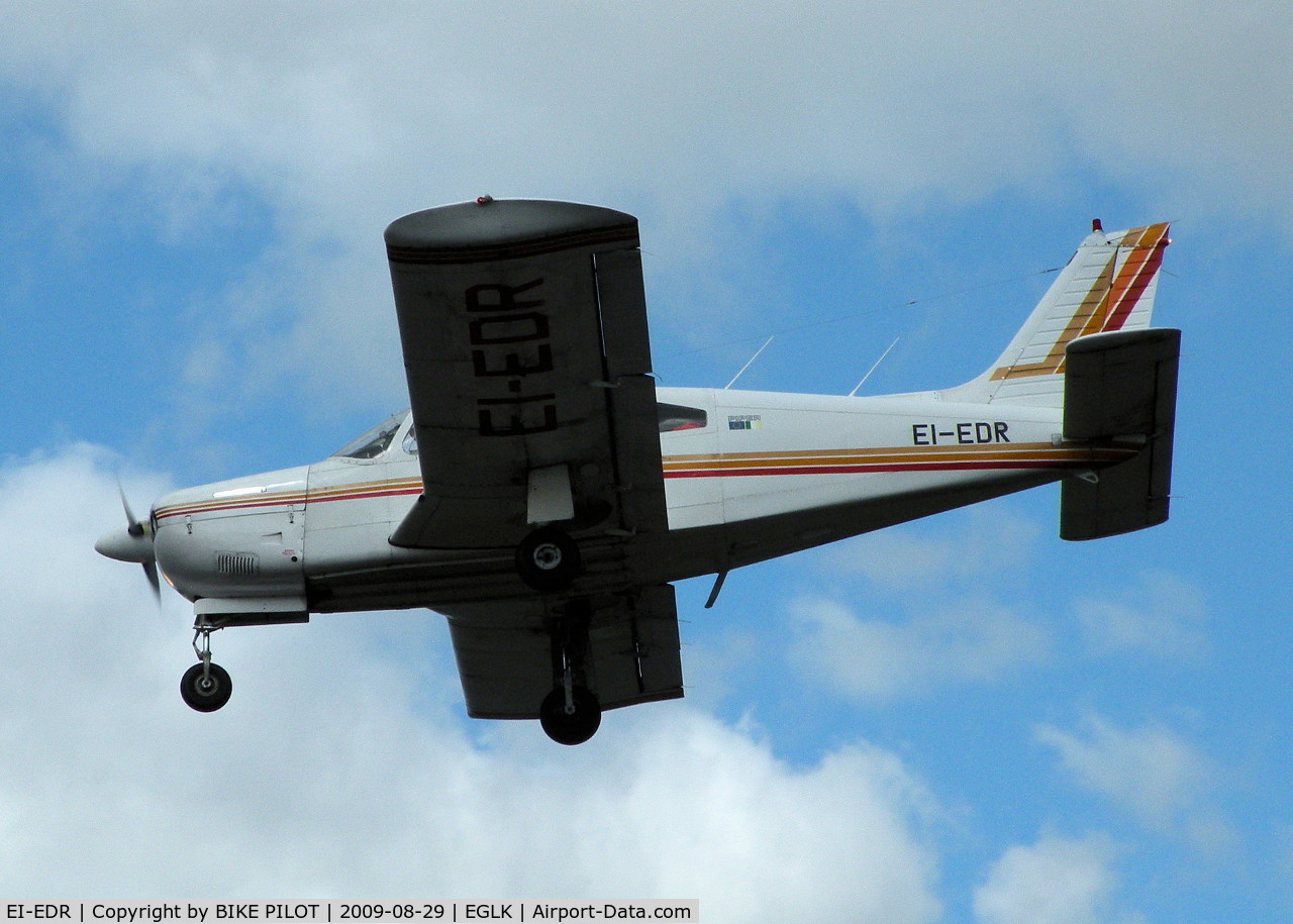 EI-EDR, 1974 Piper PA-28R-200-2 Cherokee Arrow C/N 28R-7435265, VISITOR FROM IRELAND FINALS RWY 25