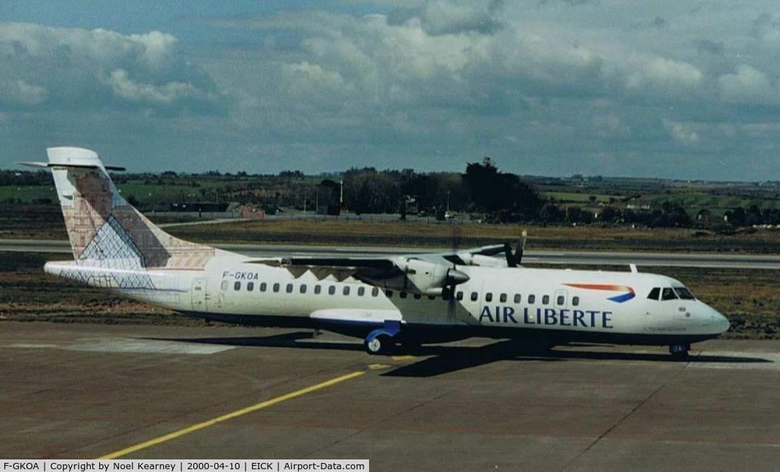 F-GKOA, 1990 ATR 72-202 C/N 201, (Scanned image)