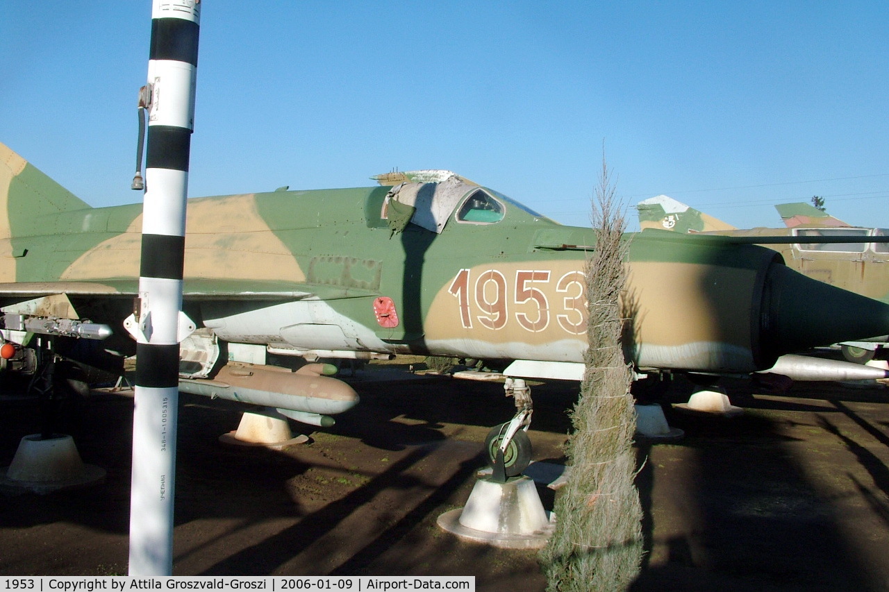 1953, 1978 Mikoyan-Gurevich MiG-21bis 75AP C/N 75061953, Kecel Military technical park, Hungary