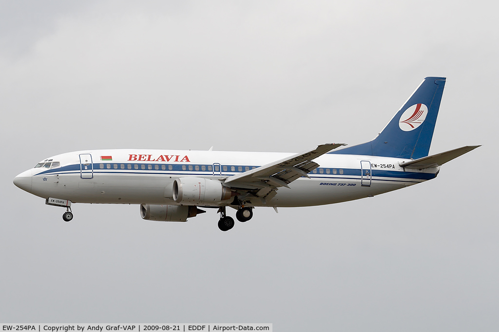EW-254PA, 1993 Boeing 737-3Q8 C/N 26294, Belavia 737-300