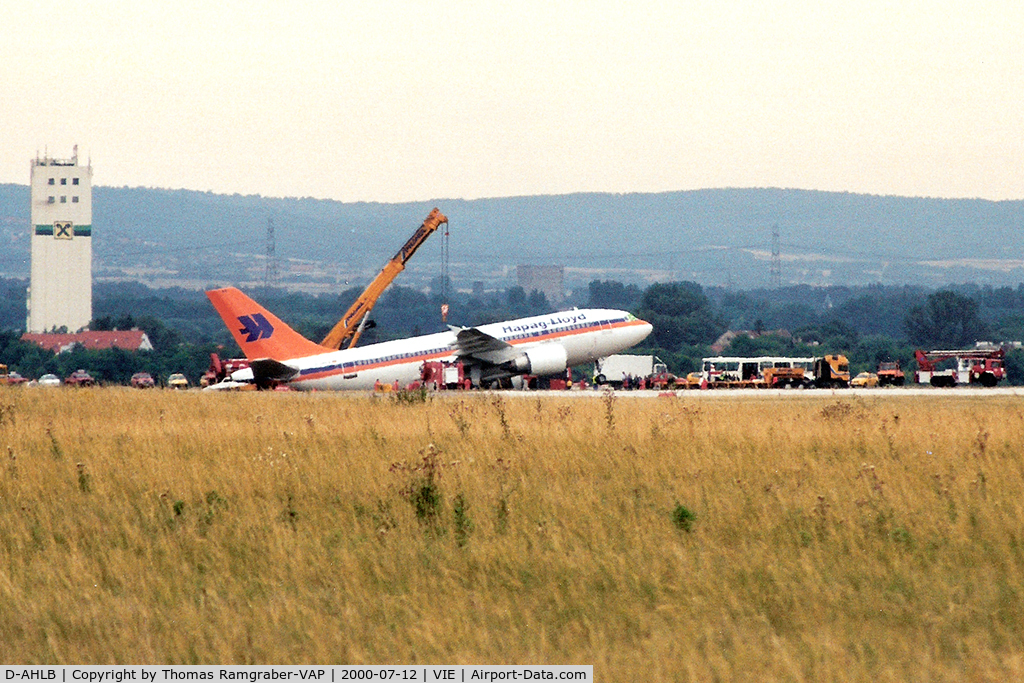 D-AHLB, 1989 Airbus A310-304 C/N 528, Hapag Lloyd Airbus A310