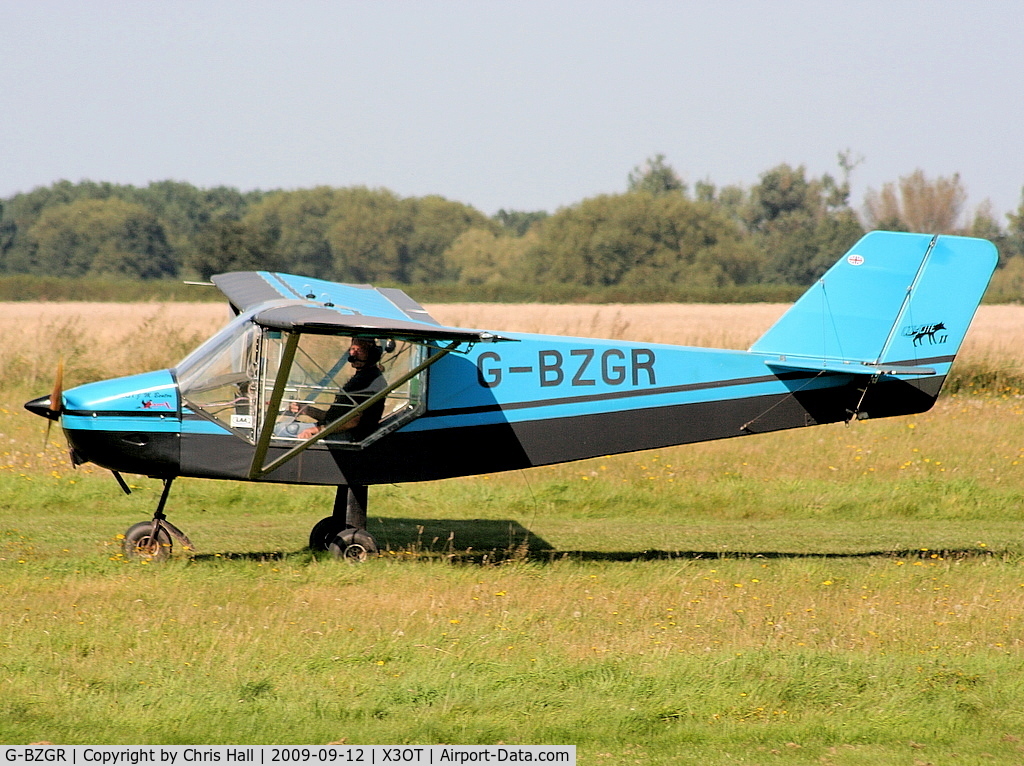 G-BZGR, 2000 Rans S-6ES Coyote II C/N PFA 204-13595, Staffordshire Aero Club's 25th anniversary fly-in