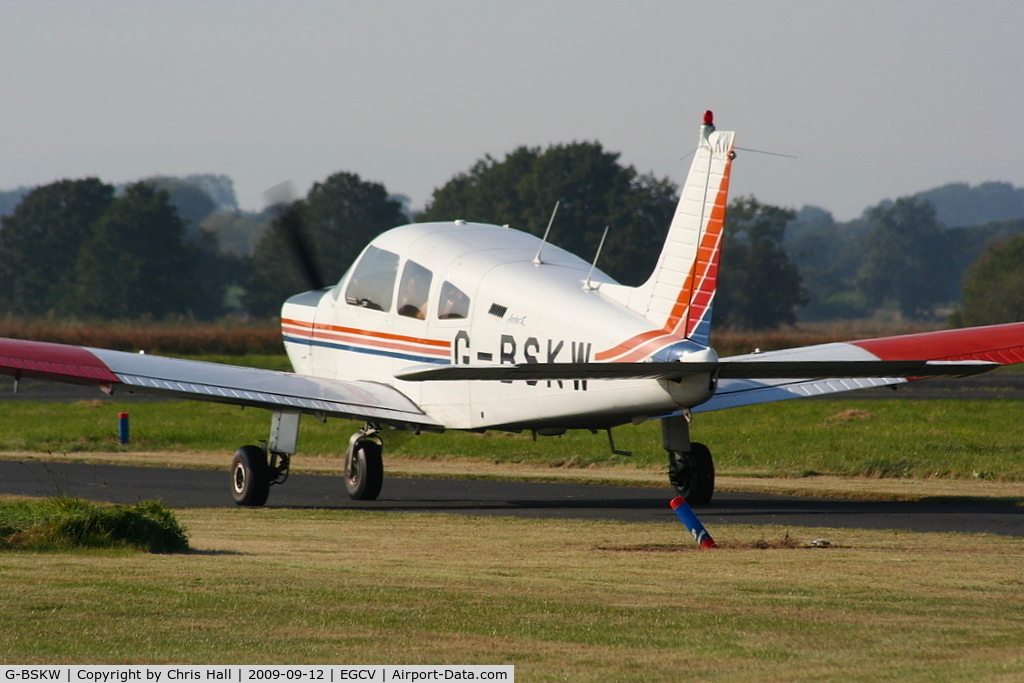 G-BSKW, 1989 Piper PA-28-181 Cherokee Archer II C/N 2890138, Shropshire Aero Club Ltd
