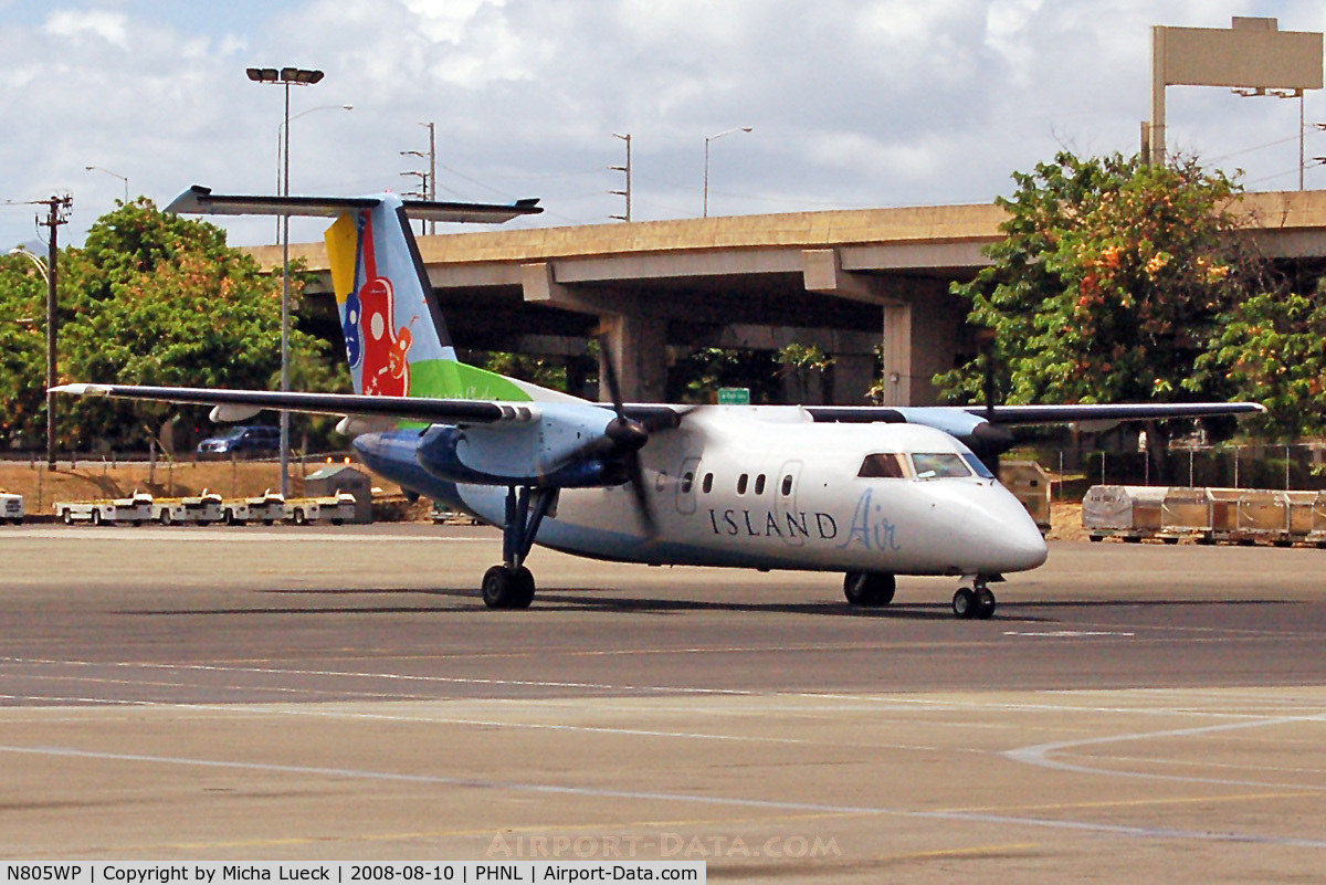 N805WP, 1993 De Havilland Canada DHC-8-103 Dash 8 C/N 353, At Honolulu