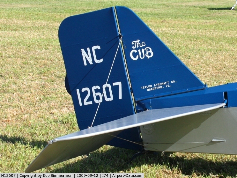 N12607, 1931 Taylor E-2 C/N 27, MERFI fly-in, Urbana, Ohio