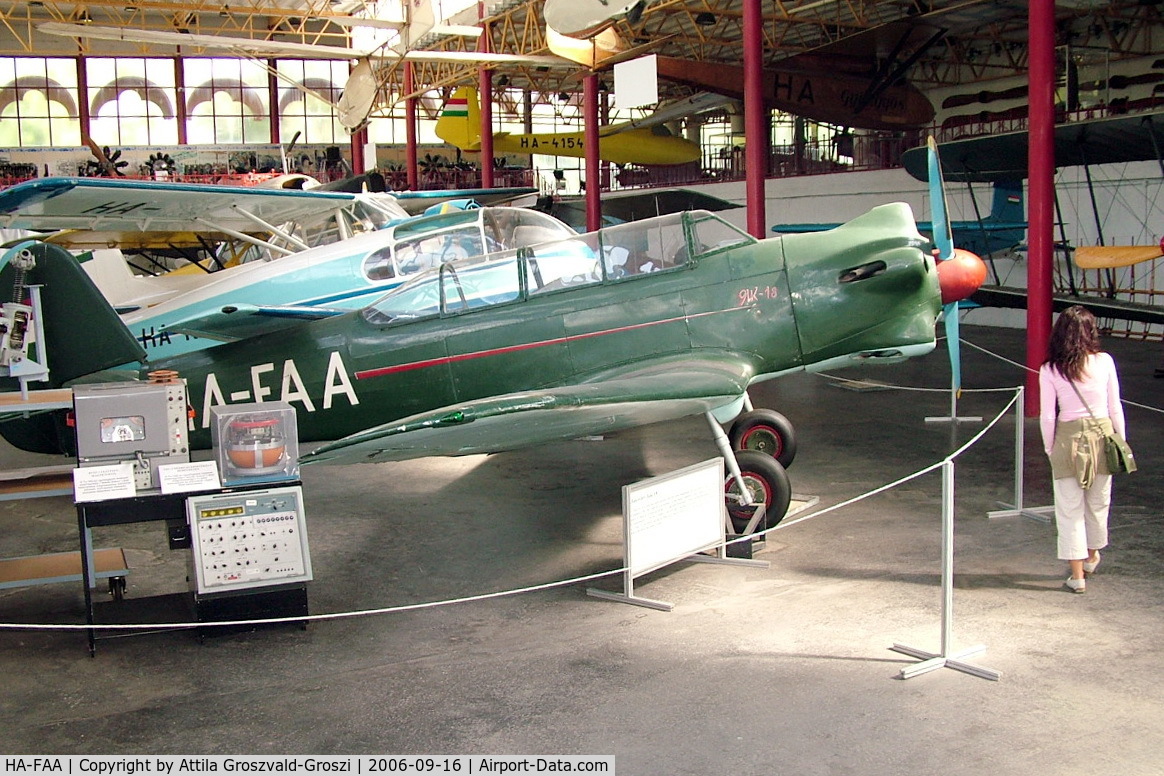 HA-FAA, 1950 Yakovlev Yak-18 C/N 4312, Budapest is a traffic museum, a Petöfi hall.