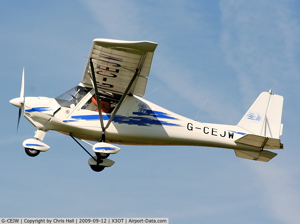 G-CEJW, 2006 Comco Ikarus C42 Cyclone FB80 C/N 0612-6860, Staffordshire Aero Club's 25th anniversary fly-in