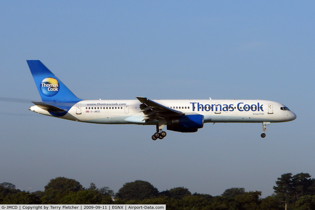 G-JMCD, 2000 Boeing 757-25F C/N 30757, Thos Cook B757 about to land at EMA