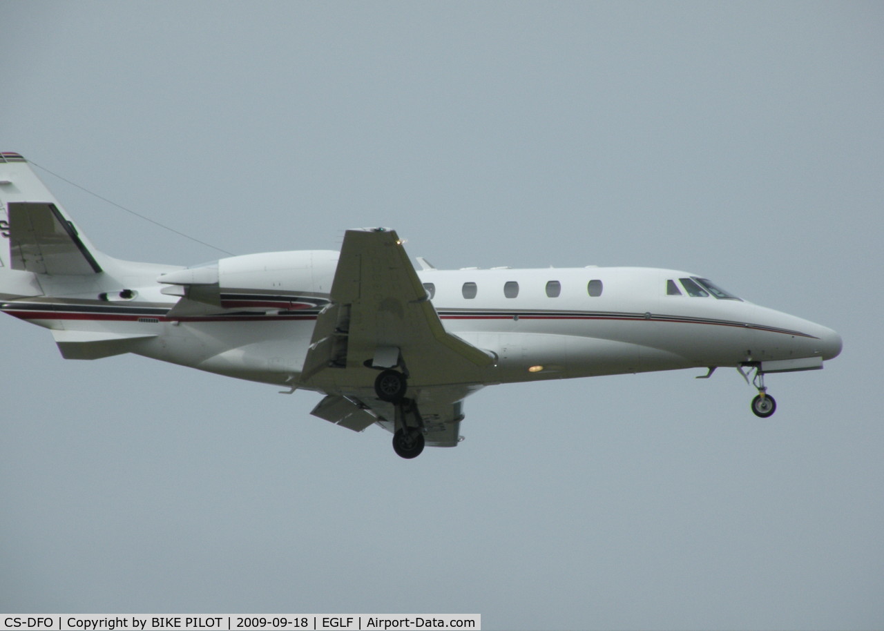 CS-DFO, 2002 Cessna 560 Citation Excel C/N 560-5314, FINALS FOR RWY 06