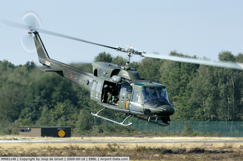 MM81148, Agusta AB-212AM C/N 5805, Part of the tactical helicopter demo during the NATO Tiger Meet 2009.