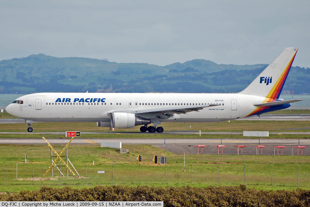 DQ-FJC, 1994 Boeing 767-3X2/ER C/N 26260, At Auckland
