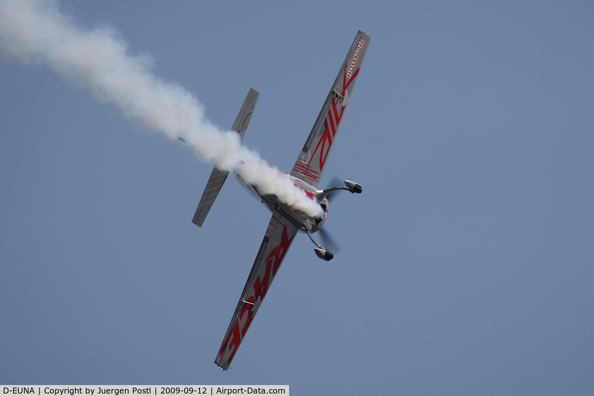 D-EUNA, Extra EA-300LP C/N 1251, Red Bull Air Race Porto 2009 - Extra EA-300LP