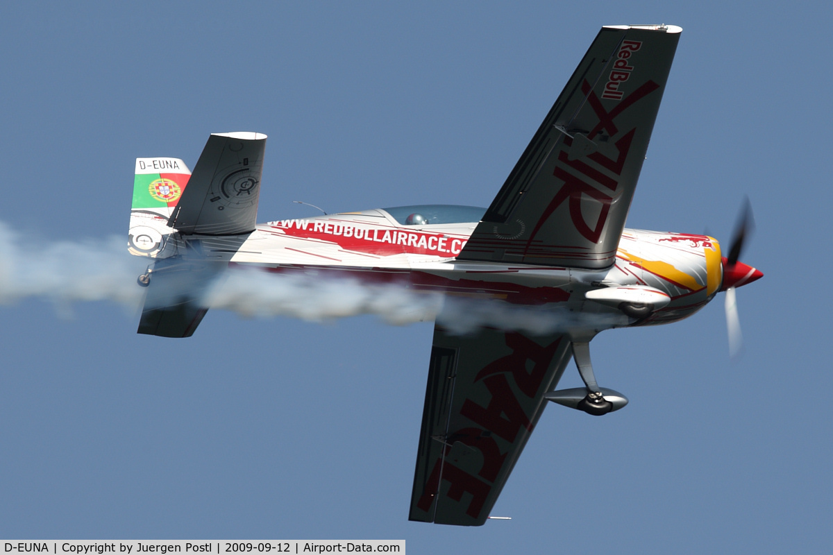D-EUNA, Extra EA-300LP C/N 1251, Red Bull Air Race Porto 2009 - Extra EA-300LP
