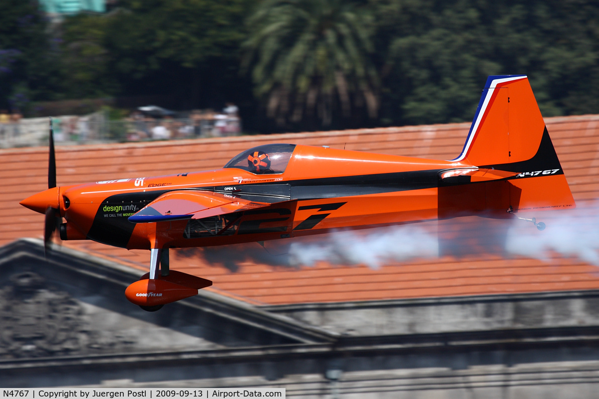 N4767, Zivko Edge 540 C/N 0045, Red Bull Air Race Porto 2009 - Nicolas Ivanoff