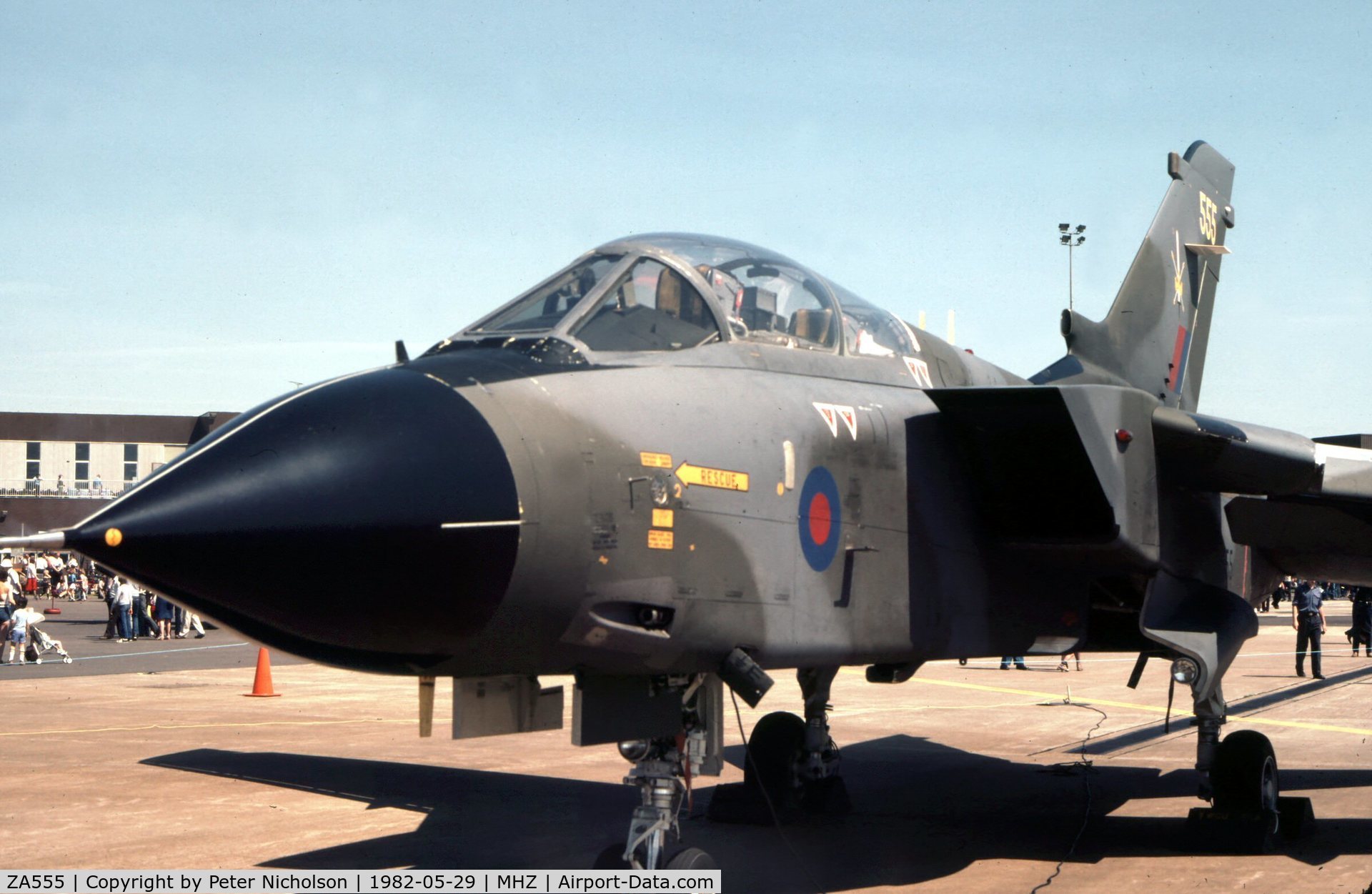 ZA555, 1981 Panavia Tornado GR.1 C/N 074/BT020/3039, Tornado GR.1 of the Tactical Weapons Conversion Unit on display at the 1982 RAF Mildenhall Air Fete.