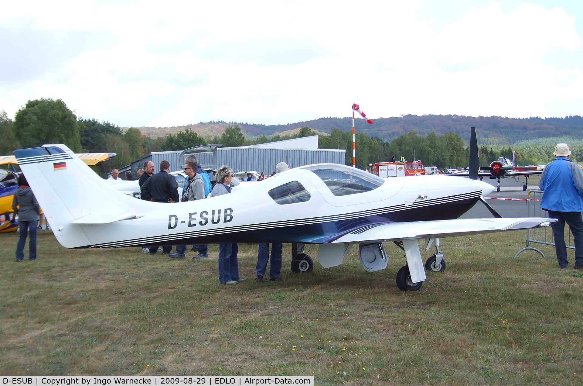 D-ESUB, Lancair Legacy 2000 C/N L2K-183, Lancair Legacy 2000 at the 2009 OUV-Meeting at Oerlinghausen airfield