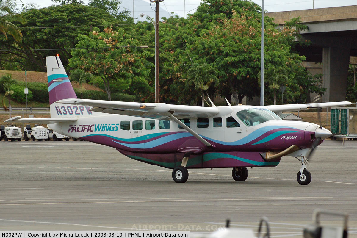 N302PW, Cessna 208B C/N 208B0984, At Honolulu