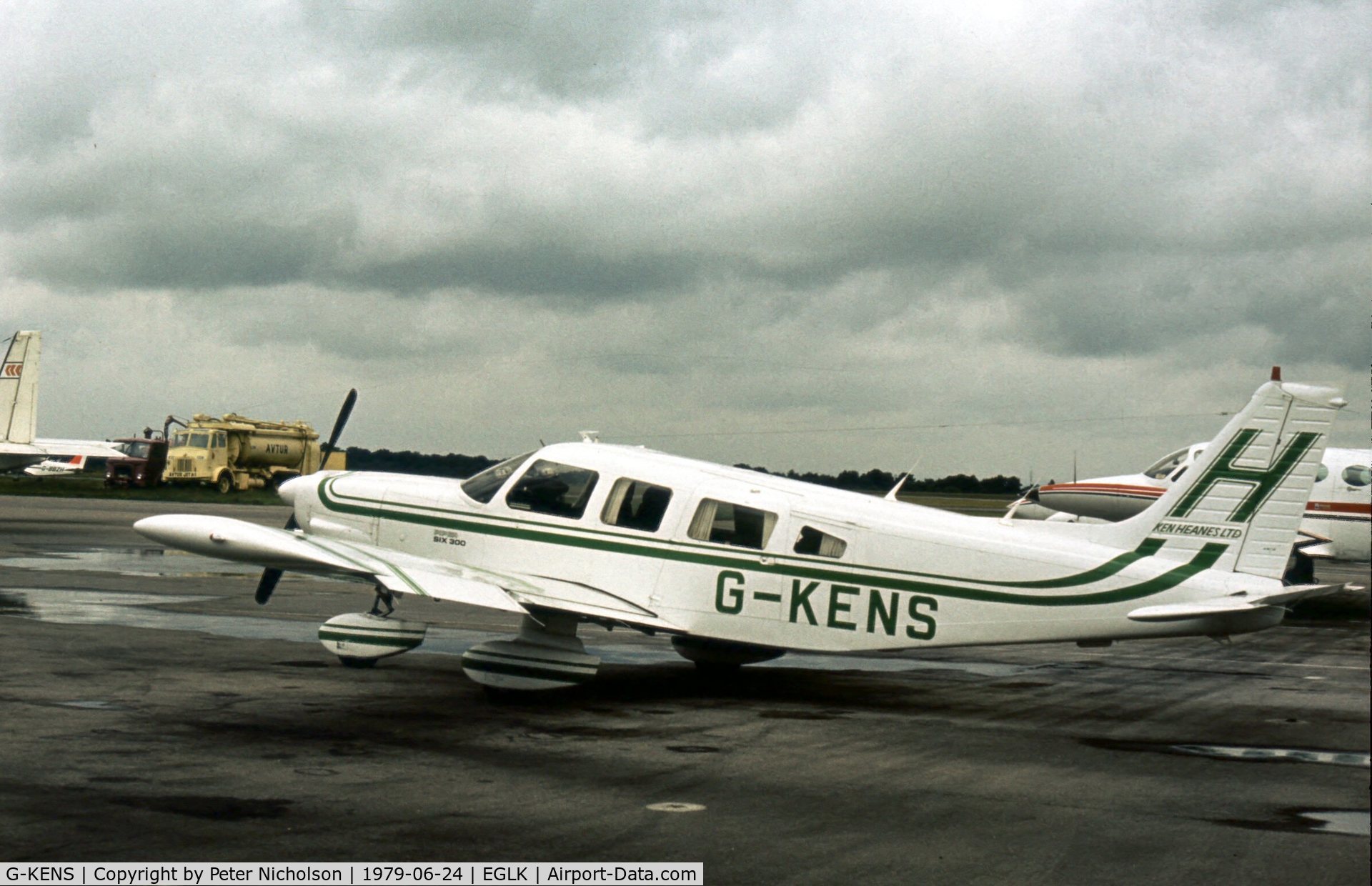 G-KENS, 1979 Piper PA-32-300 Cherokee Six Cherokee Six C/N 32-7940069, PA-32 Cherokee Six 300 seen at Blackbushe in the Summer of 1979.