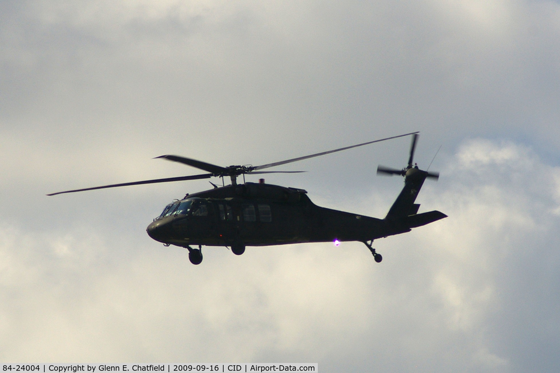 84-24004, 1984 Sikorsky UH-60A Black Hawk C/N 70.845, Departing for Davenport, IA