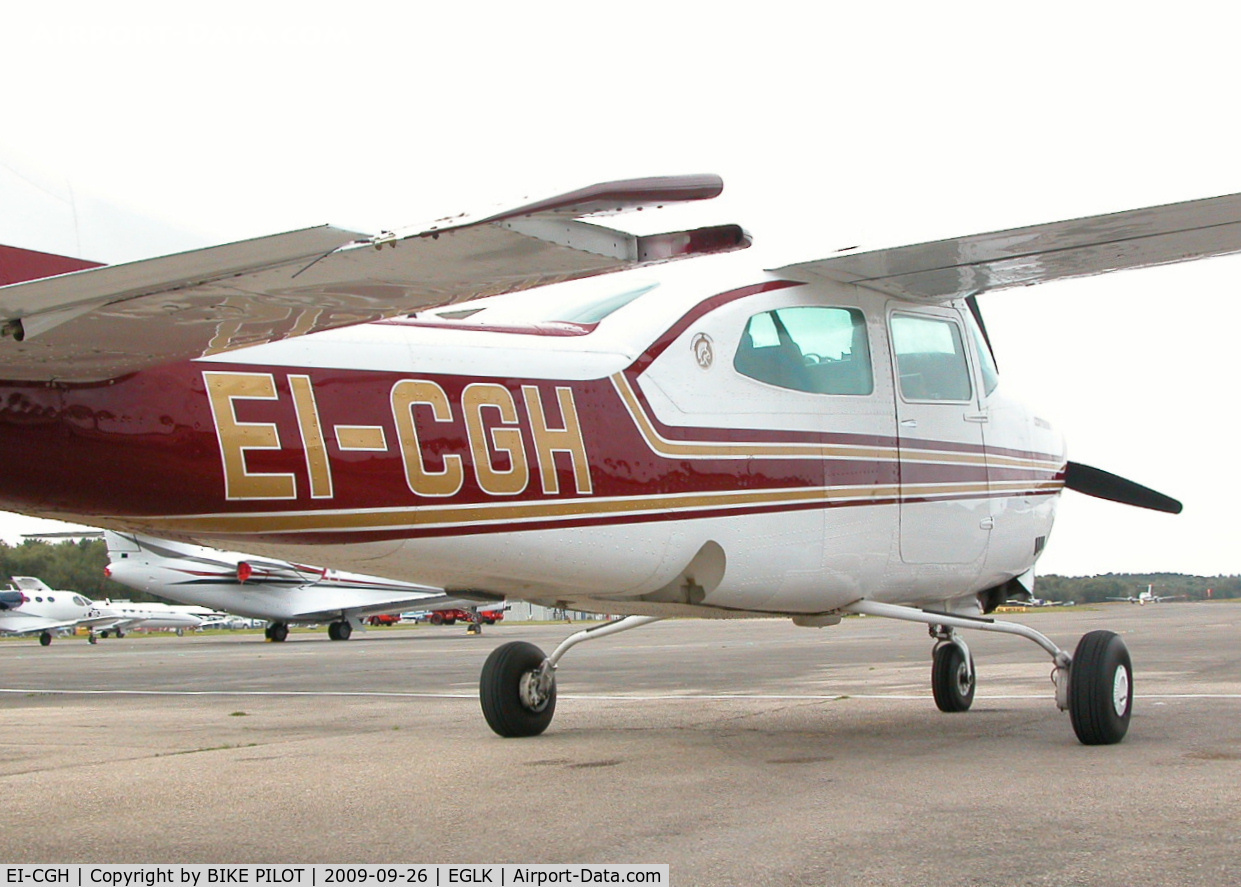 EI-CGH, Cessna 210N Centurion C/N 21063524, PARKED IN FRONT OF THE EASTERN FENCE