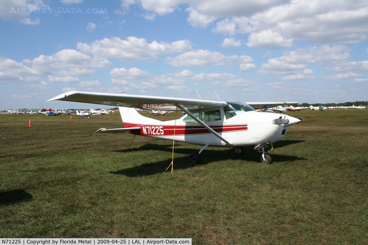 N71225, 1969 Cessna 182M Skylane C/N 18259540, Cessna 182M