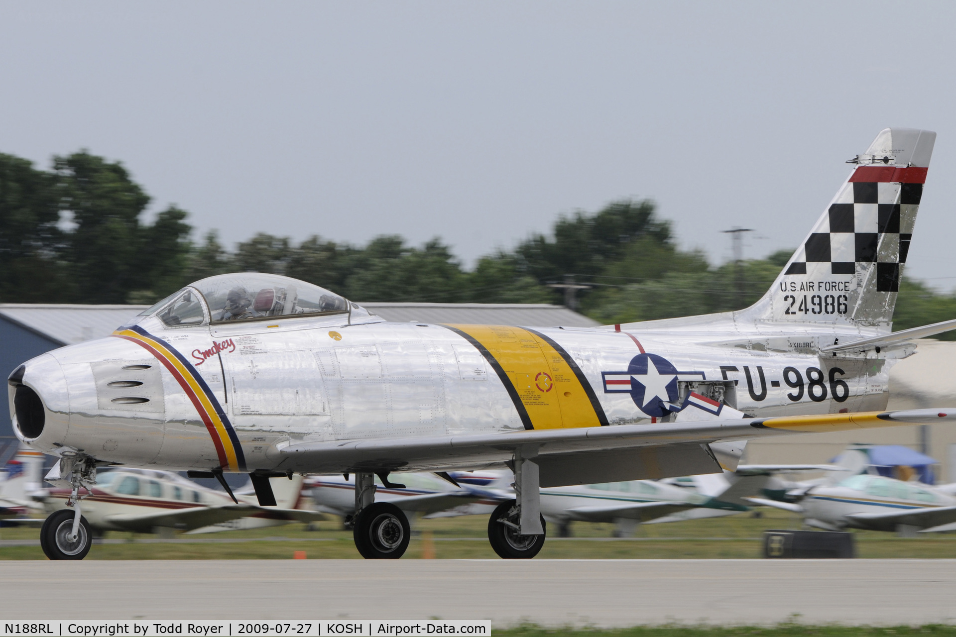 N188RL, 1952 North American F-86F Sabre C/N 191-682, Landing 27 at OSH