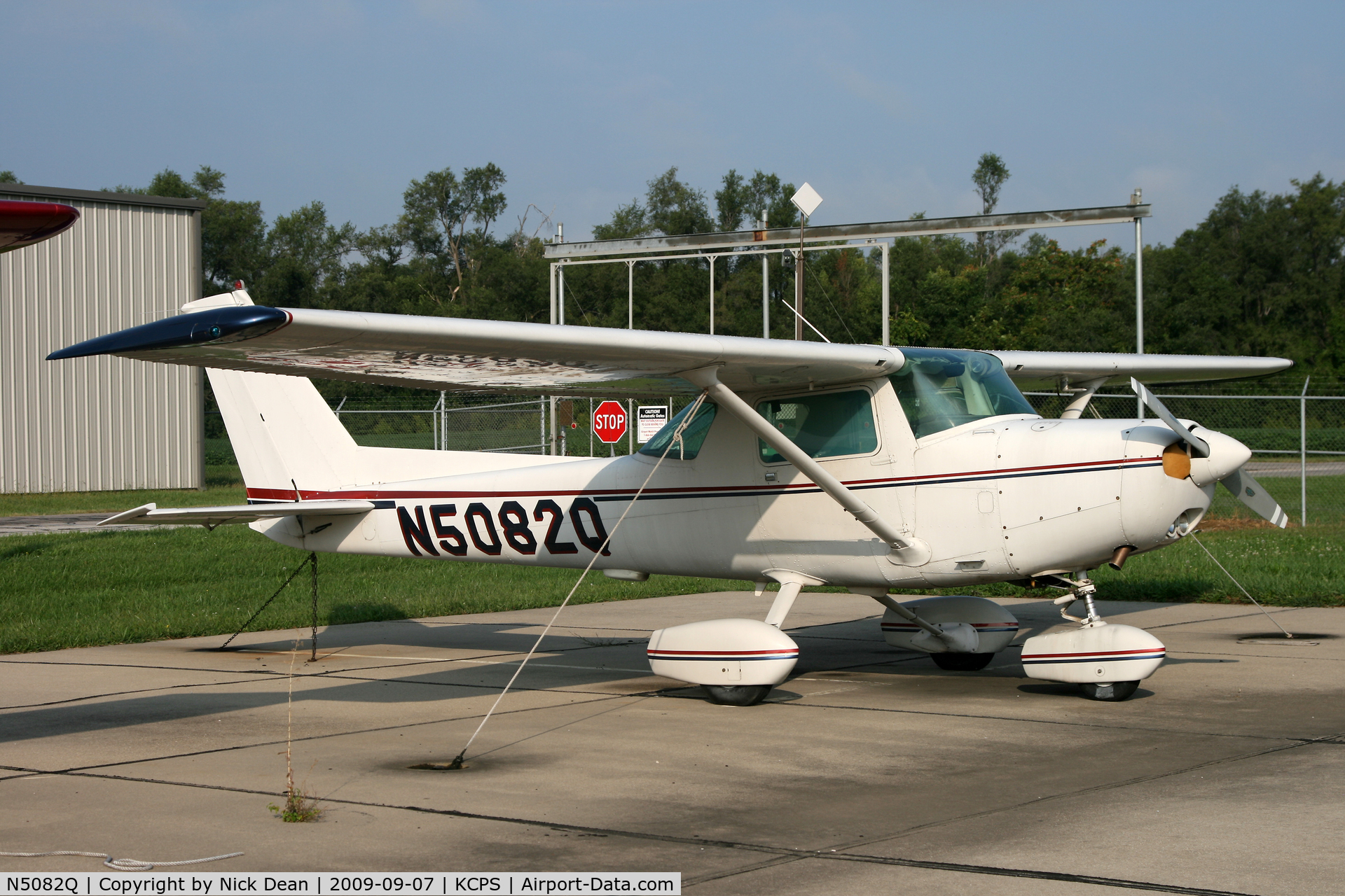 N5082Q, 1981 Cessna 152 C/N 15285067, KCPS
