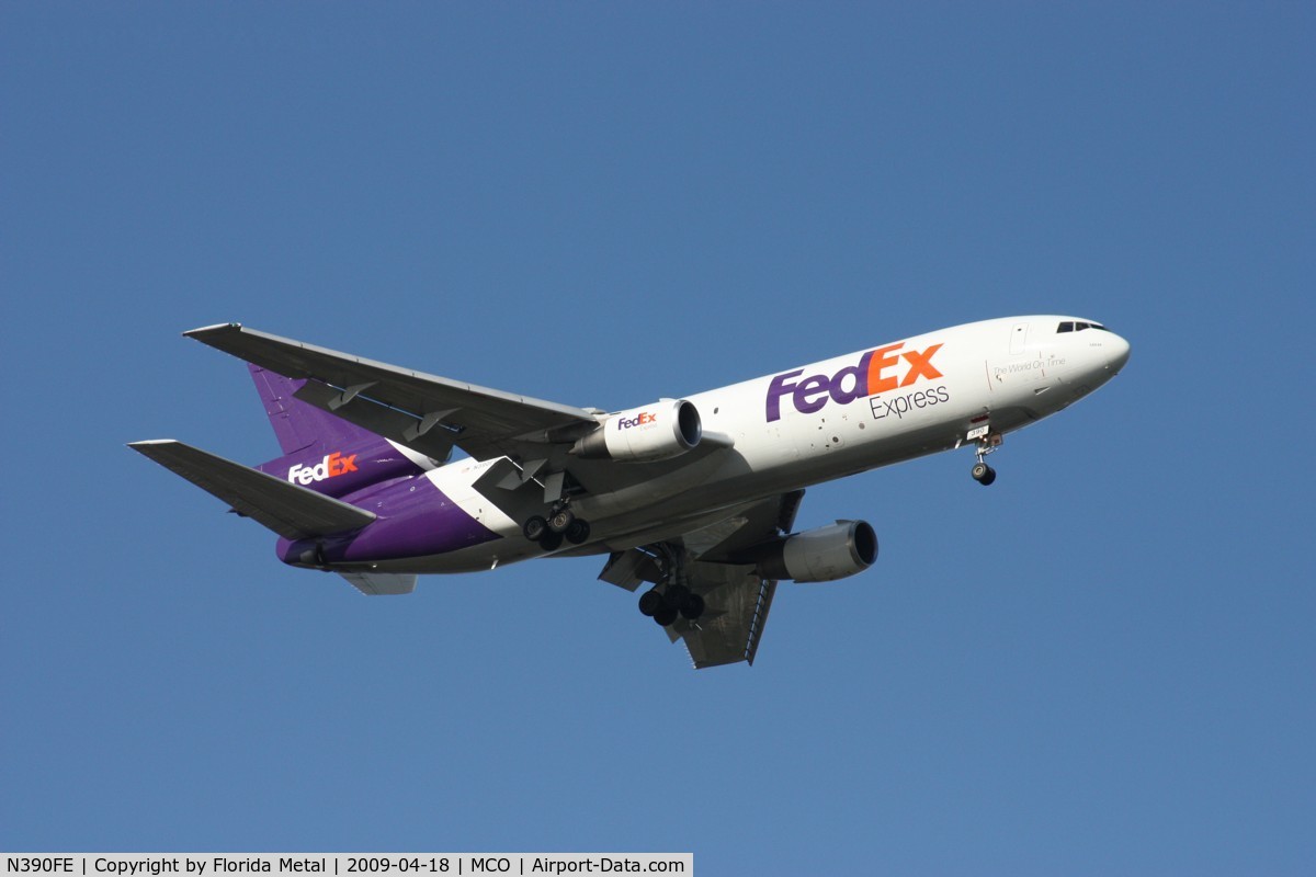 N390FE, 1974 McDonnell Douglas MD-10-10F C/N 46624, Fed Ex MD-10-10