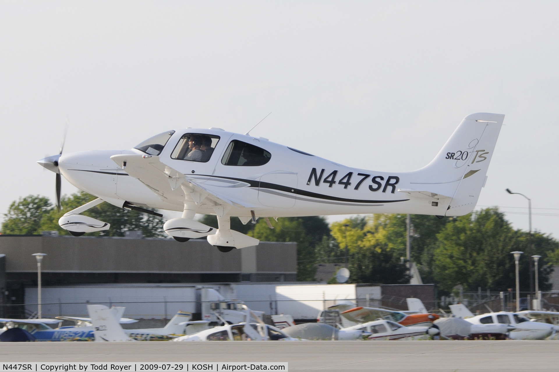 N447SR, 2006 Cirrus SR20 GTS C/N 1717, Oshkosh EAA Fly-in 2009