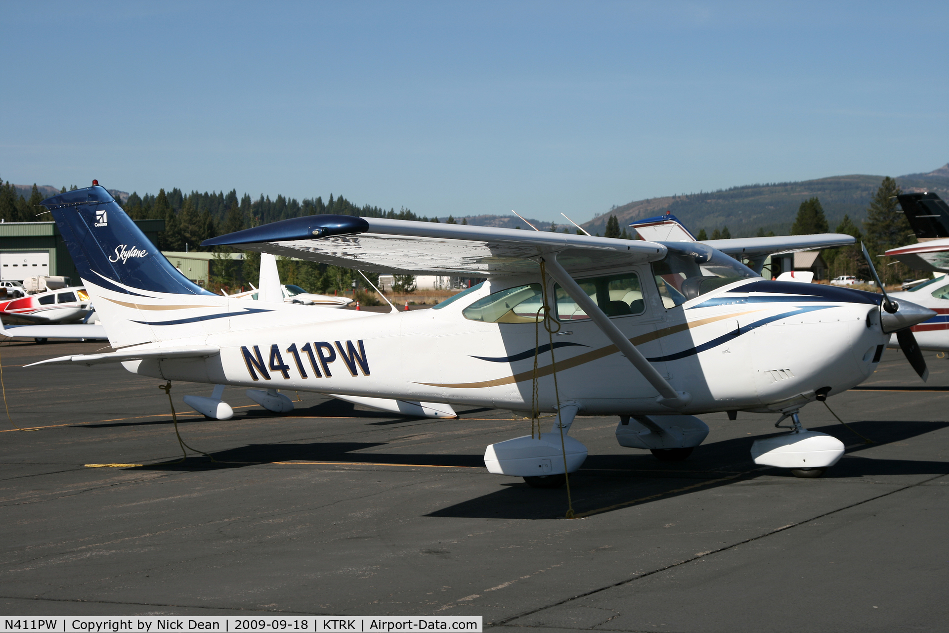 N411PW, 1978 Cessna 182Q Skylane C/N 18266363, KTRK