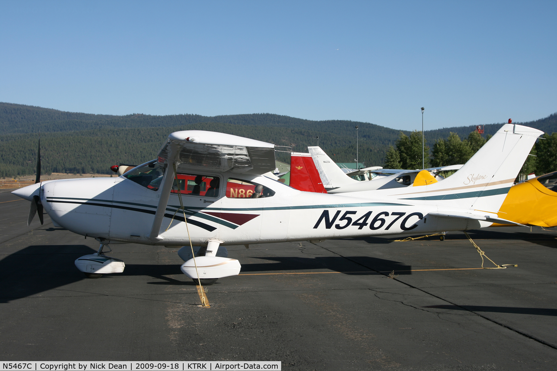 N5467C, 1998 Cessna 182S Skylane C/N 18280230, KTRK