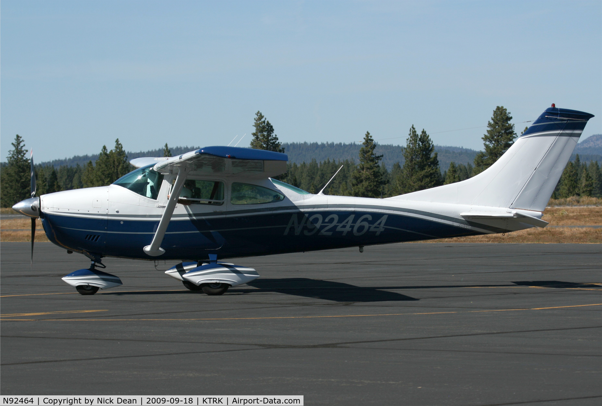 N92464, 1970 Cessna 182N Skylane C/N 18260216, KTRK