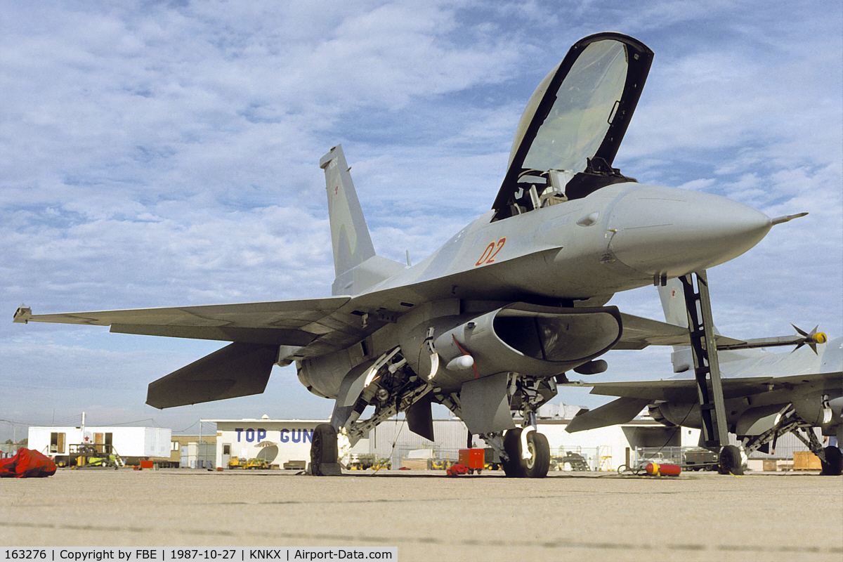 163276, General Dynamics F-16N Fighting Falcon C/N 3M-9, NJ-602; VF-126 F-16N at NAS Miramar