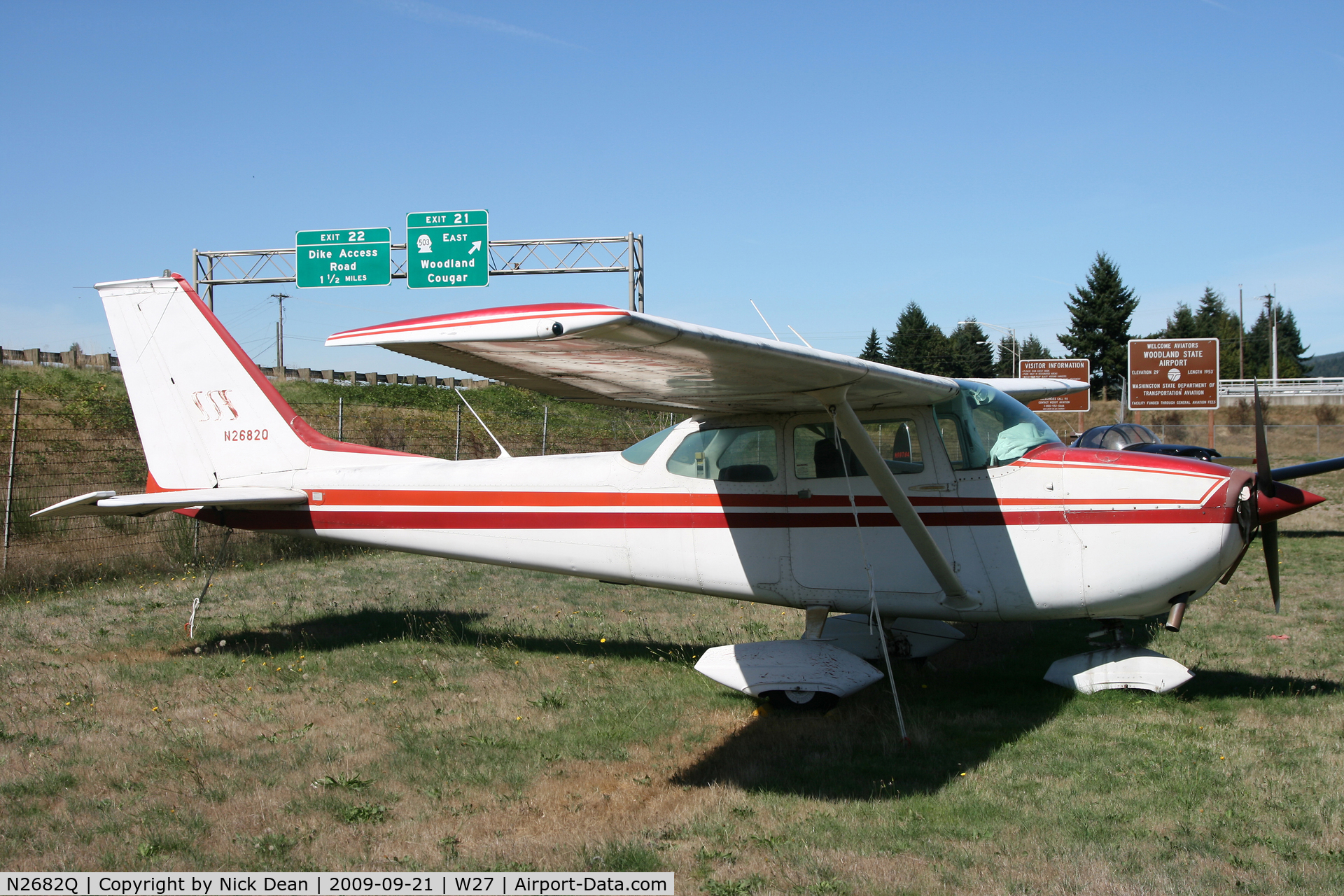 N2682Q, 1969 Cessna 172K Skyhawk C/N 17258736, W27
