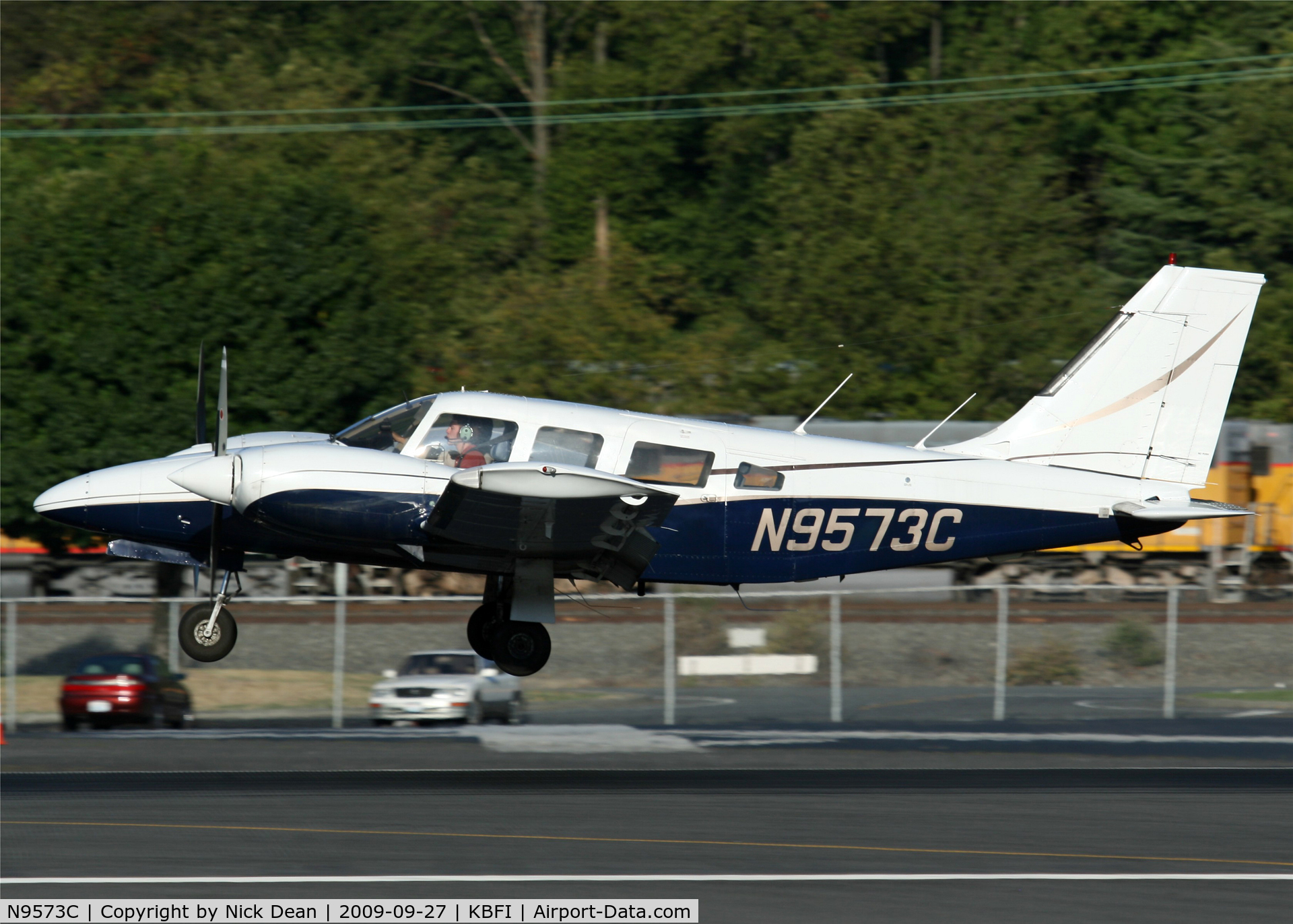 N9573C, 1978 Piper PA-34-200T C/N 34-7870198, KBFI