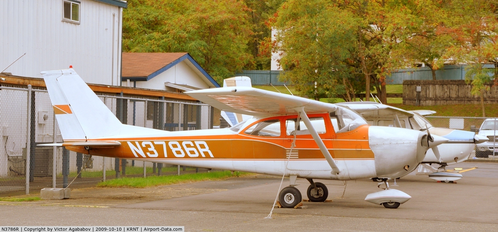 N3786R, 1966 Cessna 172H C/N 17255586, At Renton Airport