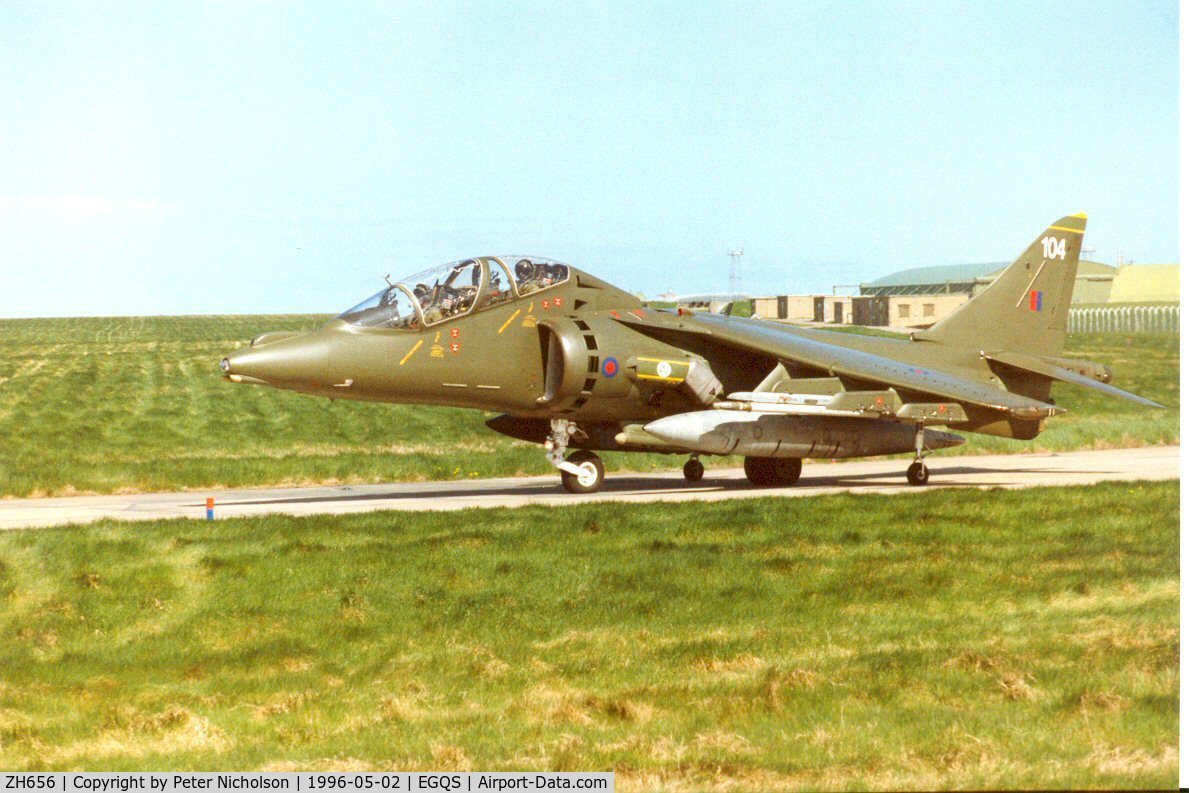 ZH656, 1994 British Aerospace Harrier T.10 C/N TX004, Harrier T.10, callsign Rafair 601, of 3 Squadron taxying to Runway 05 at Lossiemouth in May 1996.