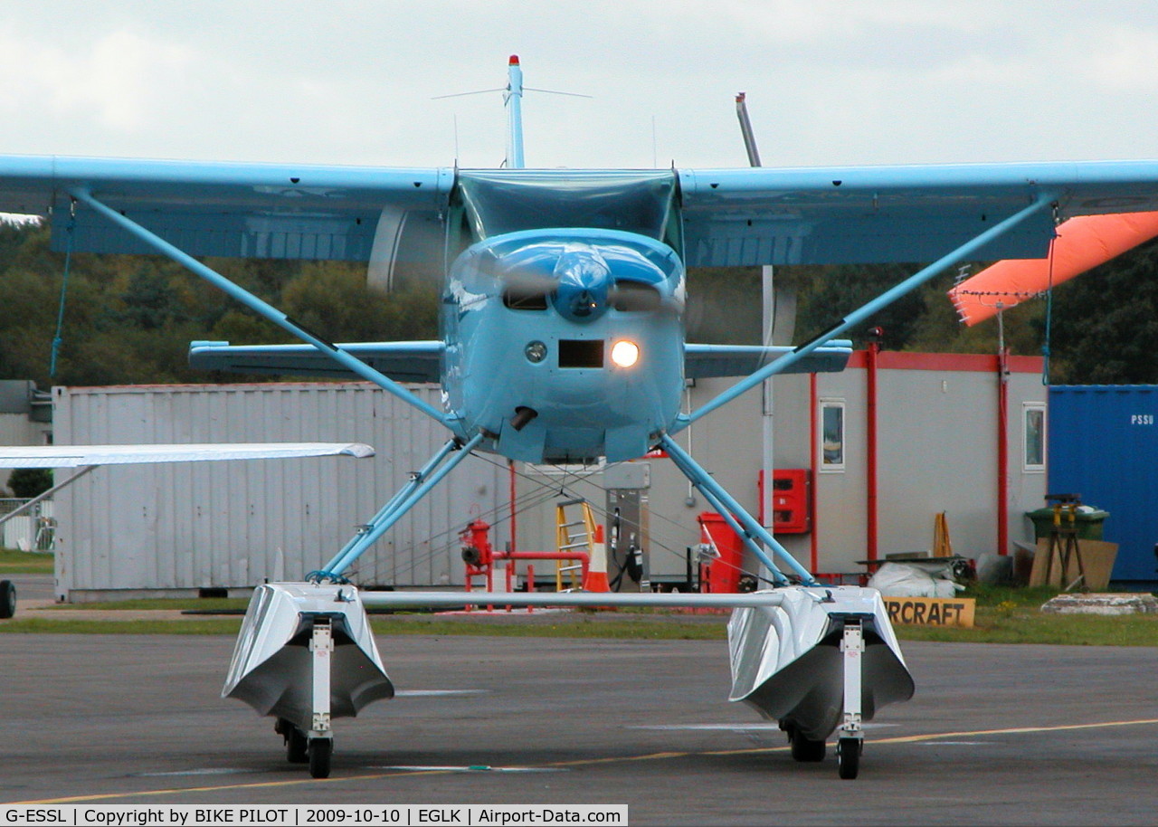G-ESSL, 1981 Cessna 182R Skylane C/N 182-67947, ABOUT TO DEPART TO THE SOLENT