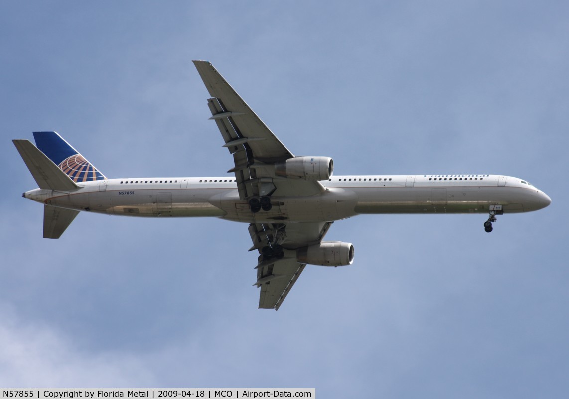 N57855, 2004 Boeing 757-324 C/N 32814, Continental 757-300