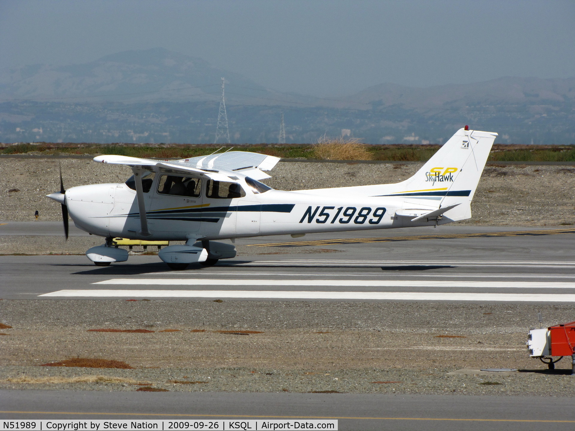 N51989, 2002 Cessna 172S C/N 172S9095, Locally-based 2002 Cessna 172S on take-off