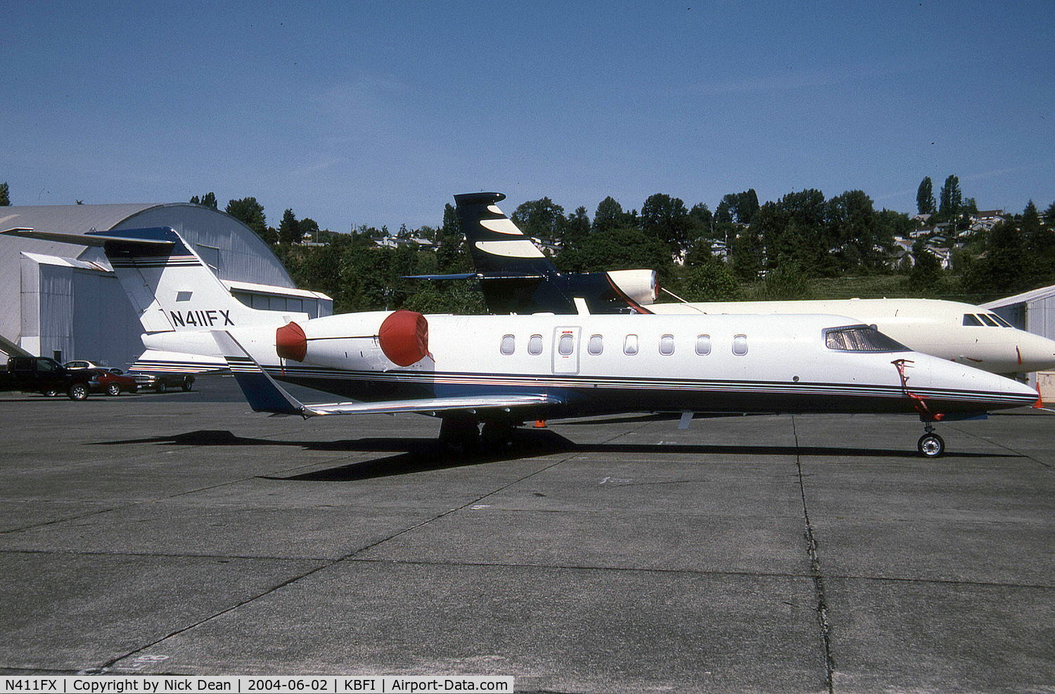 N411FX, 2000 Learjet 45 C/N 45-102, KBFI