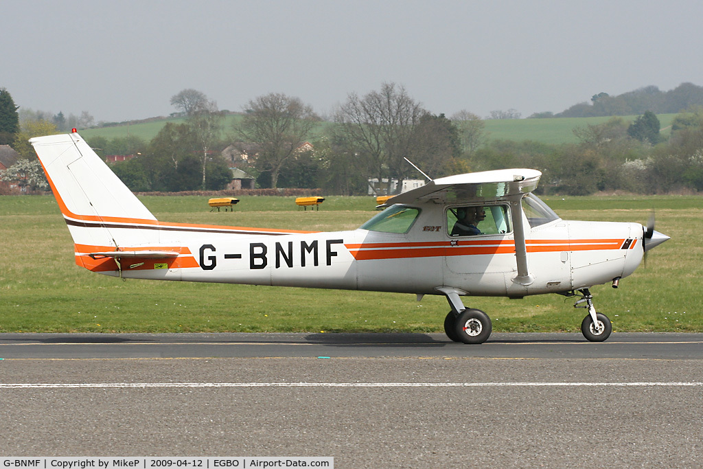 G-BNMF, 1982 Cessna 152 C/N 152-85563, Pictured at the Easter Open Day & Fly-In.
